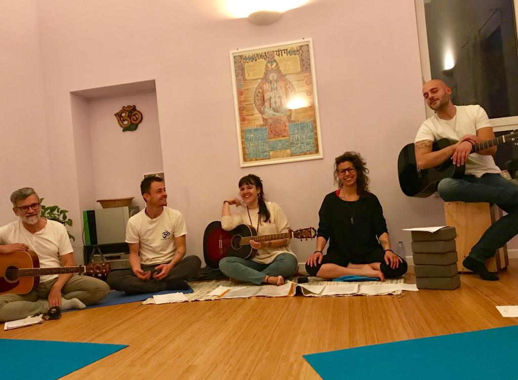 Venerdì 18 ottobre: Serata Kirtan, con musica live!